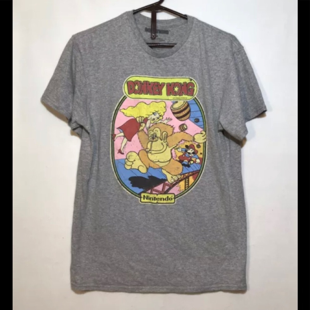 Nintendo Medium Donkey Kong DK Short Sleeve Gray T Shirt Men's